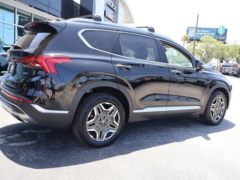 Used 2023 Hyundai Santa Fe Limited FWD image 7