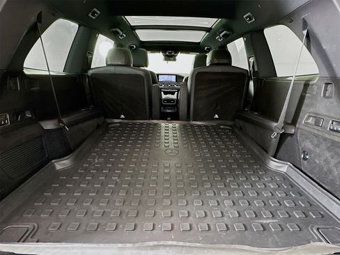 Certified 2021 Mercedes-Benz GLS 580 4MATIC image 29