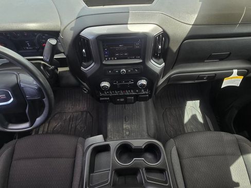 Used 2023 GMC Sierra 1500 Pro w/ Graphite Edition AWD/4WD image 8