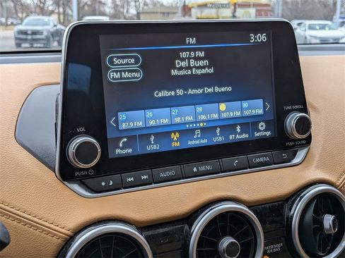 Used 2025 Nissan Sentra SV w/ SV Premium Package image 14