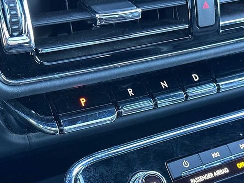 Used 2024 Lincoln Navigator Black Label image 21