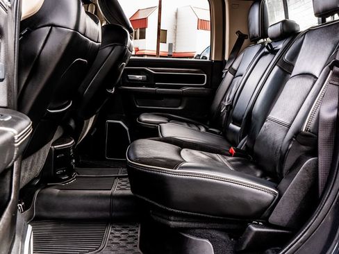 Used 2019 RAM 3500 Laramie image 37