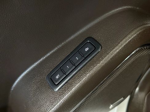 Used 2019 GMC Yukon XL Denali w/ Denali Ultimate Package AWD/4WD image 28