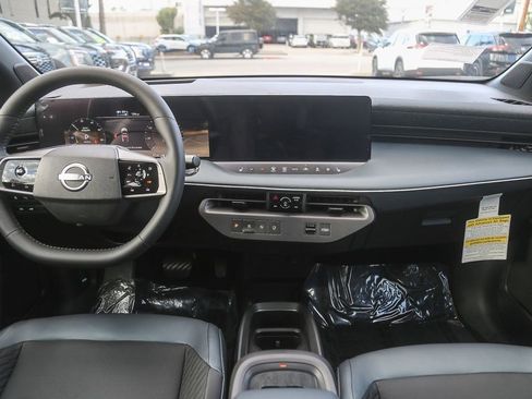 New 2026 Nissan Leaf Platinum+ FWD image 14