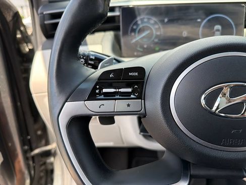 Certified 2022 Hyundai Tucson Limited AWD/4WD image 21