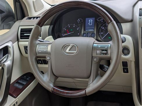 Used 2014 Lexus GX 460 image 13