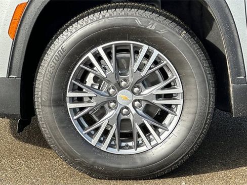 New 2026 Chevrolet Traverse LT image 38