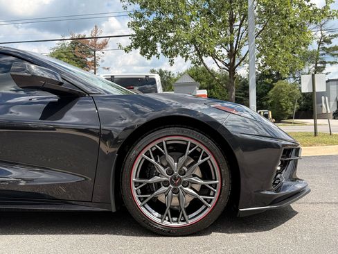 Used 2024 Chevrolet Corvette Stingray Preferred Cpe w/ Battery Protection Package RWD image 11
