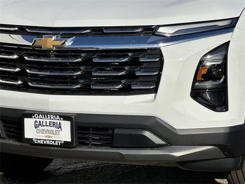 New 2026 Chevrolet Equinox LT image 7