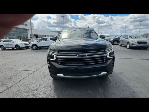 Certified 2021 Chevrolet Tahoe LT w/ LT Signature Package AWD/4WD image 3