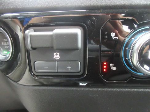 New 2026 GMC Sierra 3500 SLE w/ SLE Value Package image 20