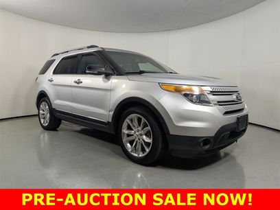 Used 2014 Ford Explorer XLT w/ Equipment Group 202A
