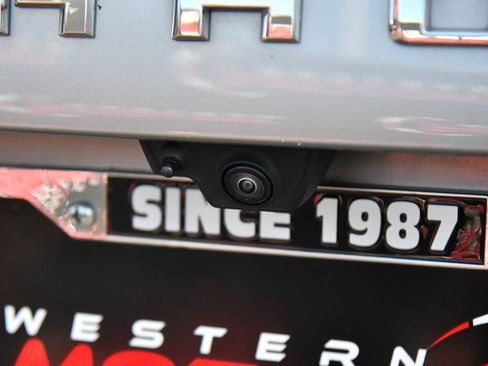 Used 2025 Chevrolet Tahoe LT image 52