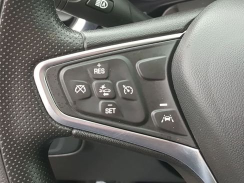 Used 2022 Chevrolet Equinox LT image 23