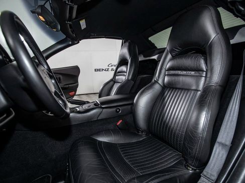 Used 1999 Chevrolet Corvette Base w/ Performance Handling Pkg image 13