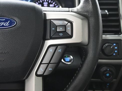 Used 2019 Ford F150 Lariat AWD/4WD image 38