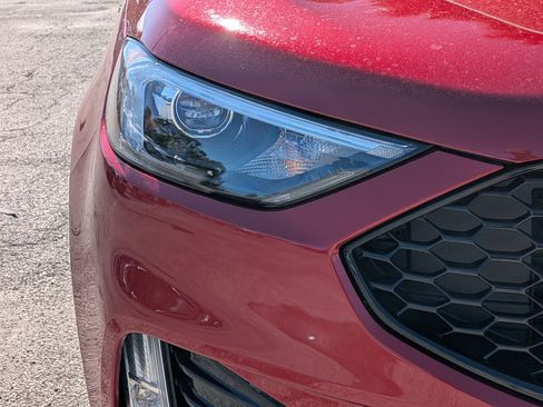 Used 2024 Ford Edge ST-Line AWD/4WD image 10