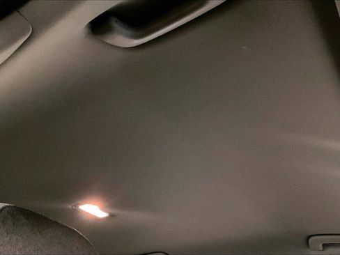 Used 2019 Hyundai Santa Fe SE image 21