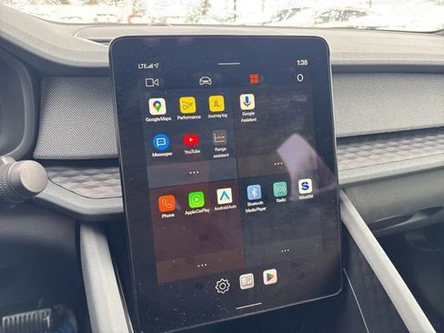 Used 2022 Polestar Polestar 2 w/ Pilot Package image 18