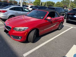 Used 2018 BMW 230i Convertible RWD video 4