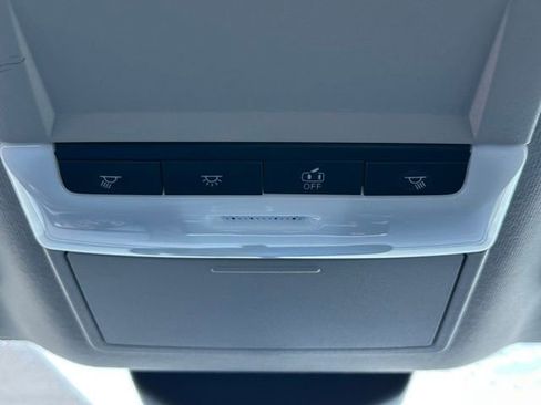 Certified 2023 Nissan Sentra SV FWD image 36