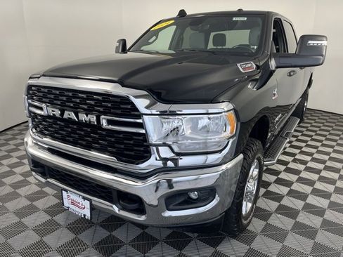 Used 2024 RAM 2500 Big Horn image 3