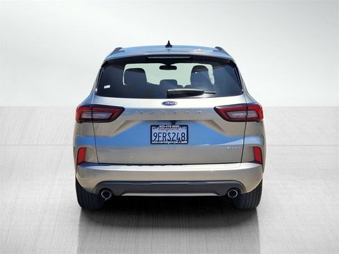 Used 2023 Ford Escape ST-Line image 5