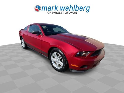 Used 2012 Ford Mustang Coupe w/ Security Pkg RWD image 2