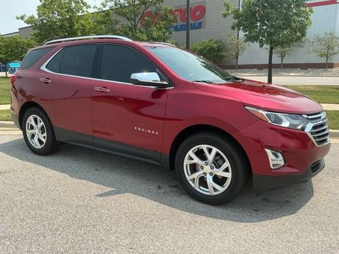 Used 2020 Chevrolet Equinox Premier AWD/4WD image 2