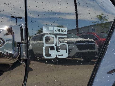 New 2026 Jeep Gladiator Sport AWD/4WD image 9