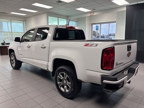 Used 2020 Chevrolet Colorado Z71 AWD/4WD image 6