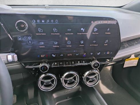 New 2026 Chevrolet Blazer EV LT image 12