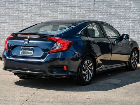 Used 2016 Honda Civic EX image 8