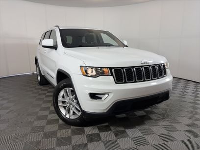 Used 2018 Jeep Grand Cherokee Laredo