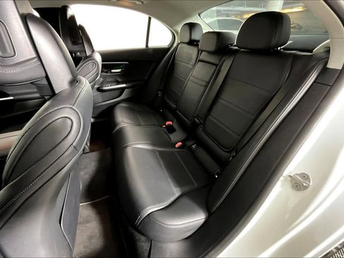 Used 2022 Mercedes-Benz C 300 Sedan image 19