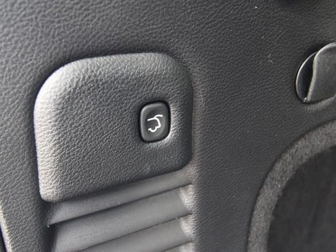 Used 2019 Jeep Grand Cherokee Limited X AWD/4WD image 35