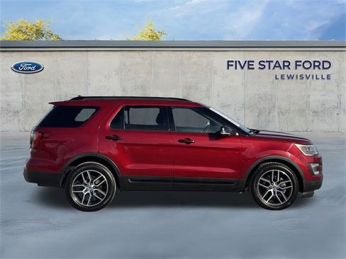 Used 2016 Ford Explorer Sport image 4
