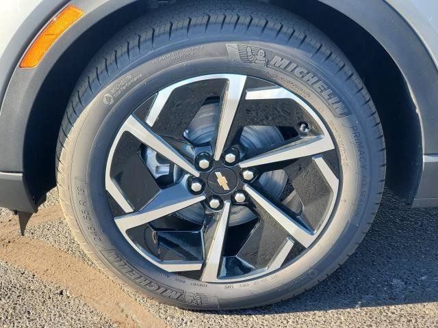 New 2026 Chevrolet Equinox EV LT AWD/4WD image 5