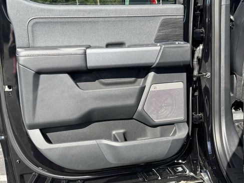 New 2025 Ford F150 Lariat w/ Equipment Group 502A High image 25