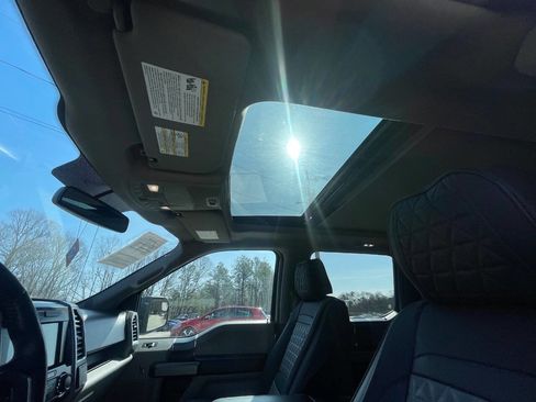 Used 2016 Ford F150 XLT w/ Equipment Group 302A Luxury image 42