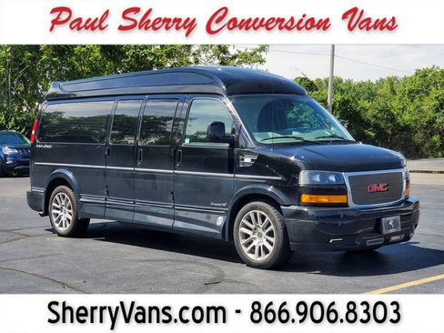 Used 2021 GMC Savana 3500 LS w/ Chrome Appearance Package RWD image 1