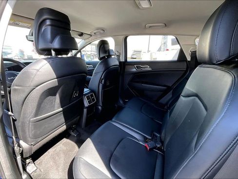 Used 2023 Kia Sportage EX FWD image 18