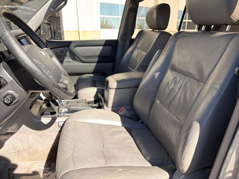 Used 2003 Toyota Land Cruiser AWD/4WD image 14