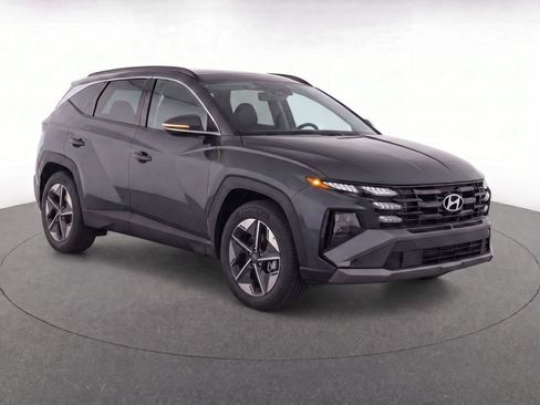 Used 2026 Hyundai Tucson SEL Plus AWD/4WD image 2