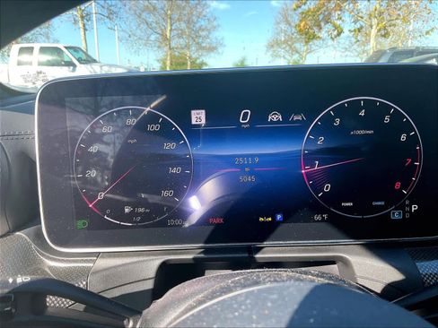 Used 2024 Mercedes-Benz CLE 300 4MATIC Coupe image 22