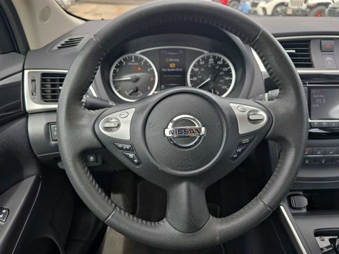 Used 2017 Nissan Sentra SV image 12