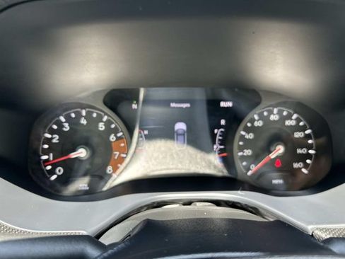 Used 2025 Jeep Compass Trailhawk w/ Trailer Tow Group AWD/4WD image 36