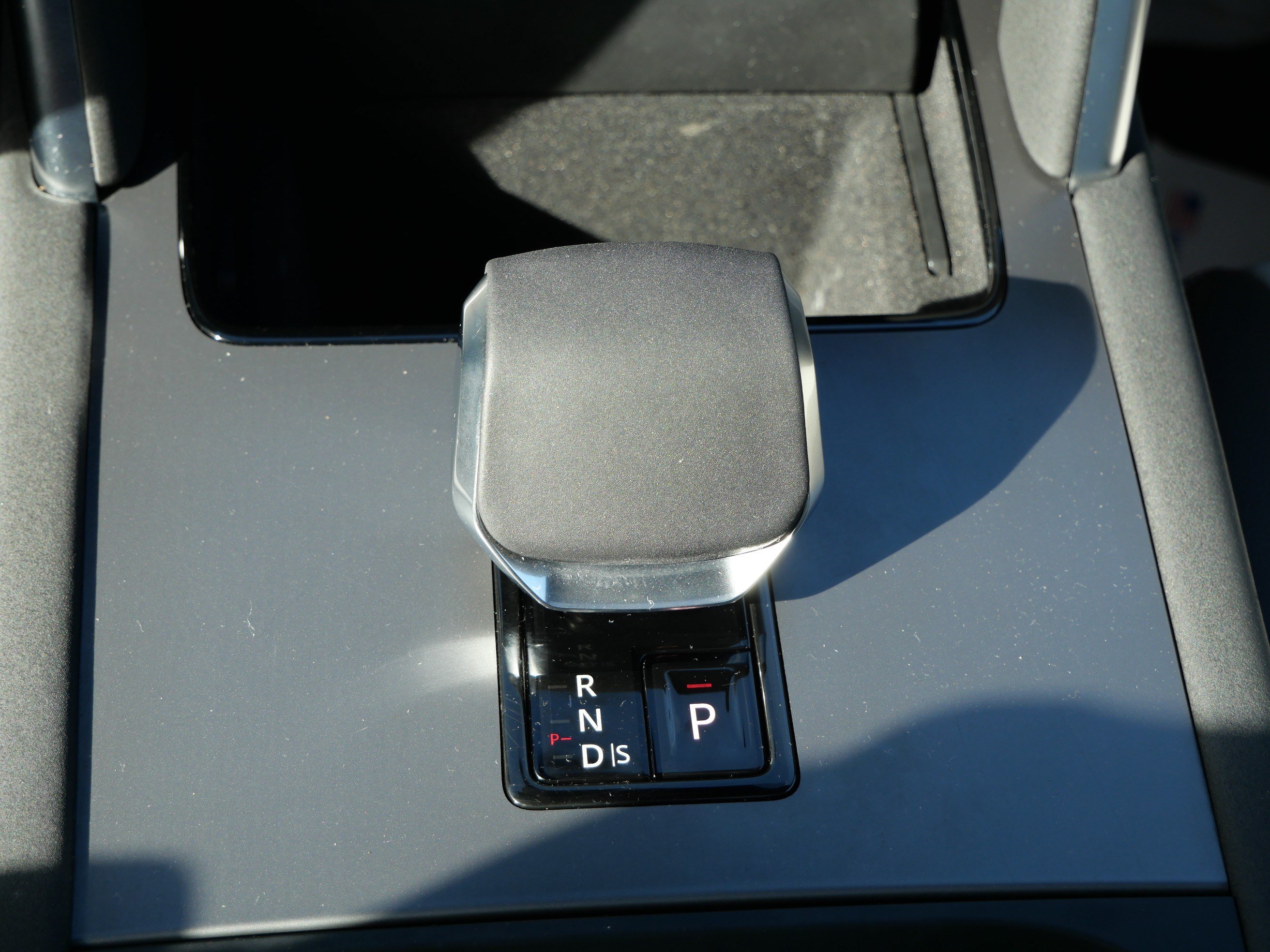 Used 2025 Land Rover Discovery Sport Dynamic SE AWD/4WD image 20