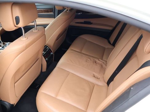 Used 2015 BMW 740i RWD image 25