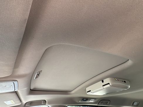 Used 2018 Honda Odyssey EX-L image 11